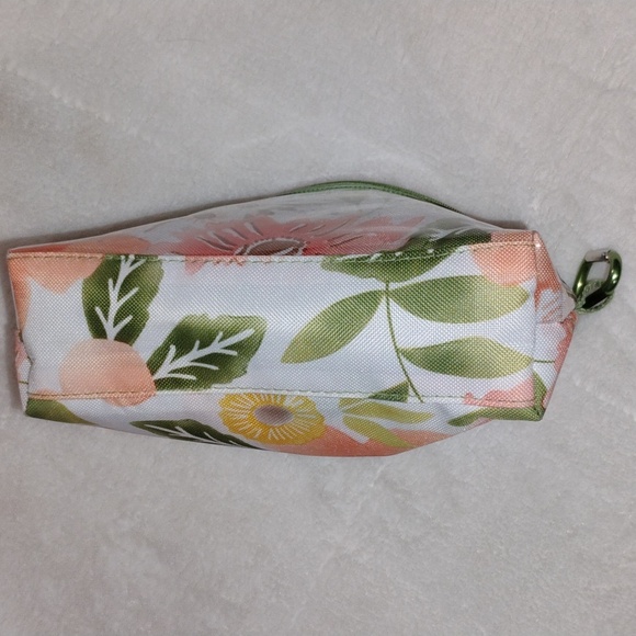Thirty-One Clip Pouches - Floral Pattern - Picture 7 of 11